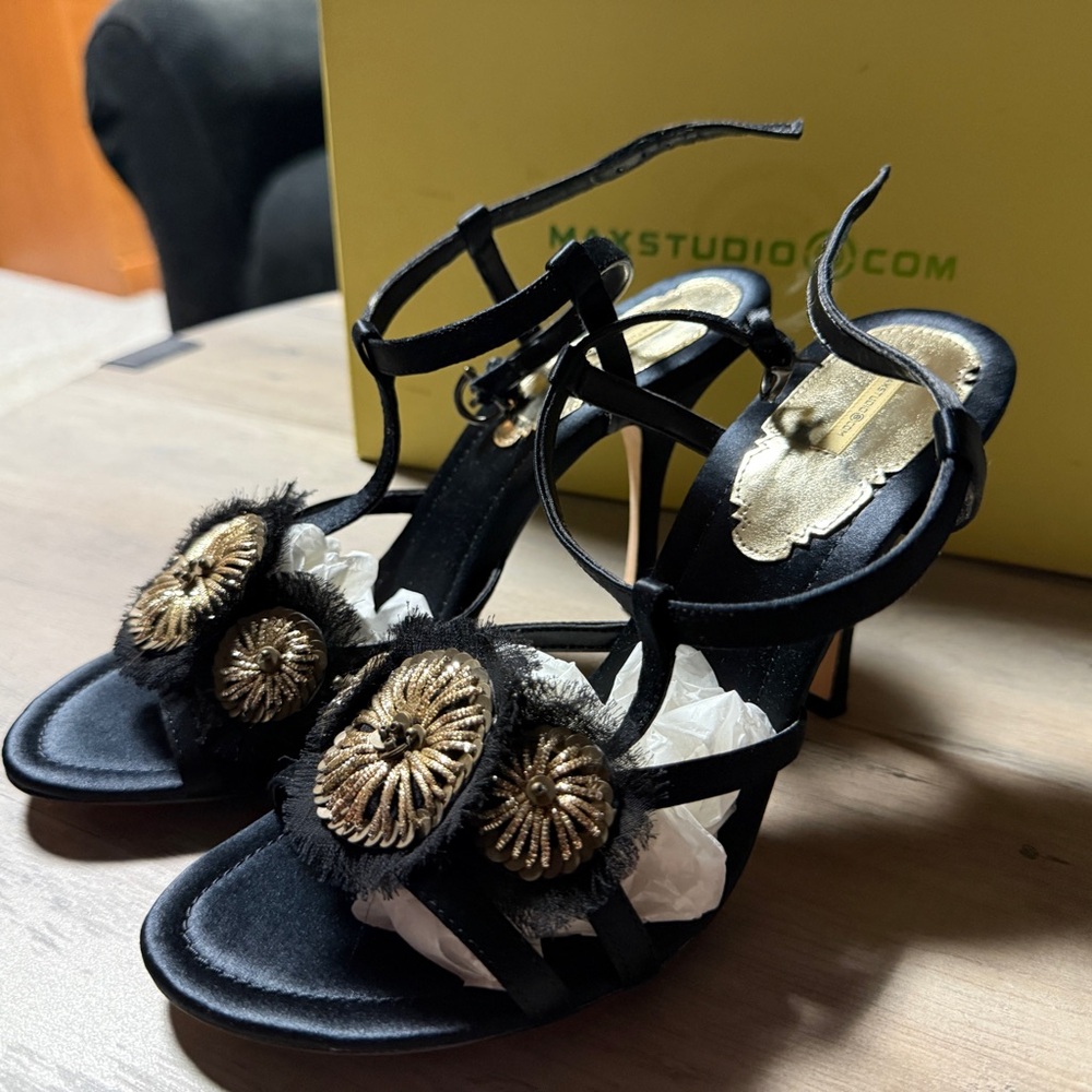 Max Studio Strappy Black and Gold Heels